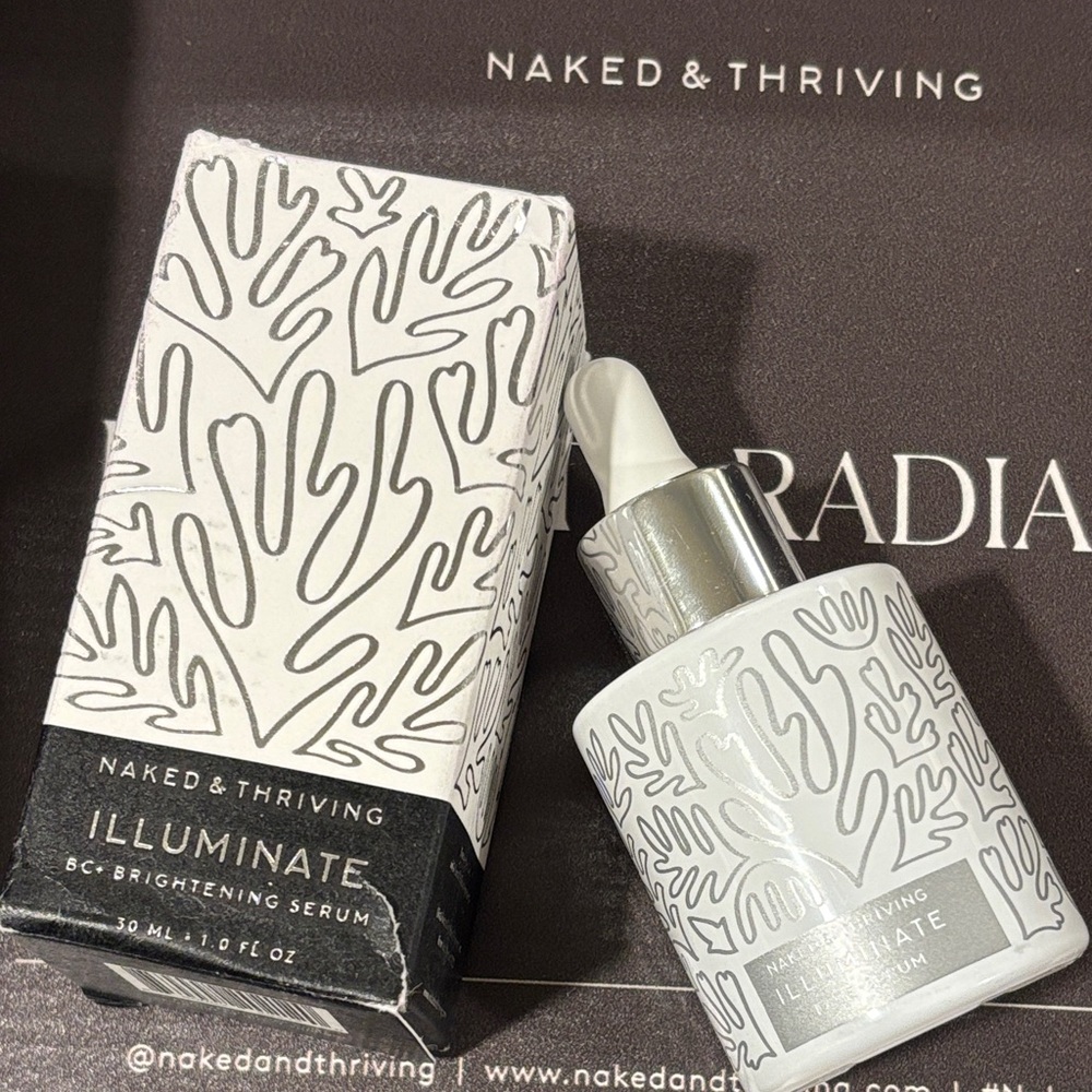 Naked & Thriving Illuminate Brightening Serum - Black and White